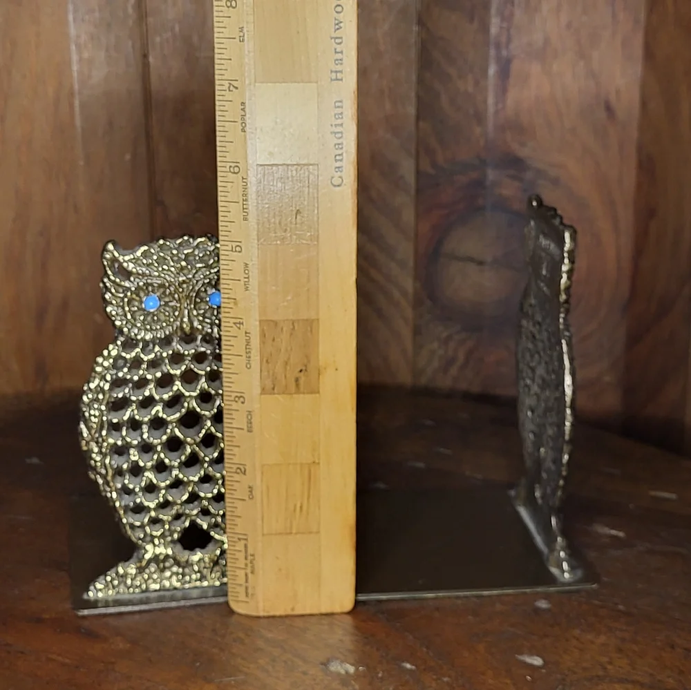 Gold Tone Owl Bookends - Picture 7 of 15